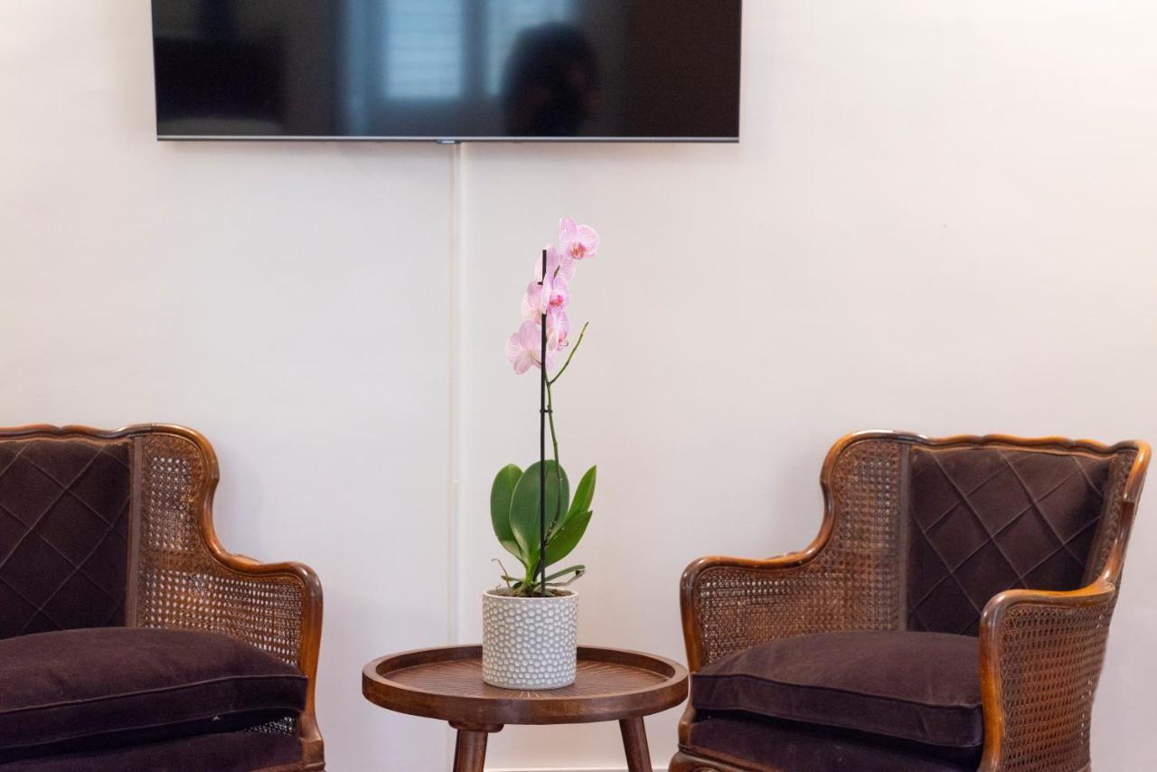 Modern Hospitality Naples Exclusive Stay Екстериор снимка