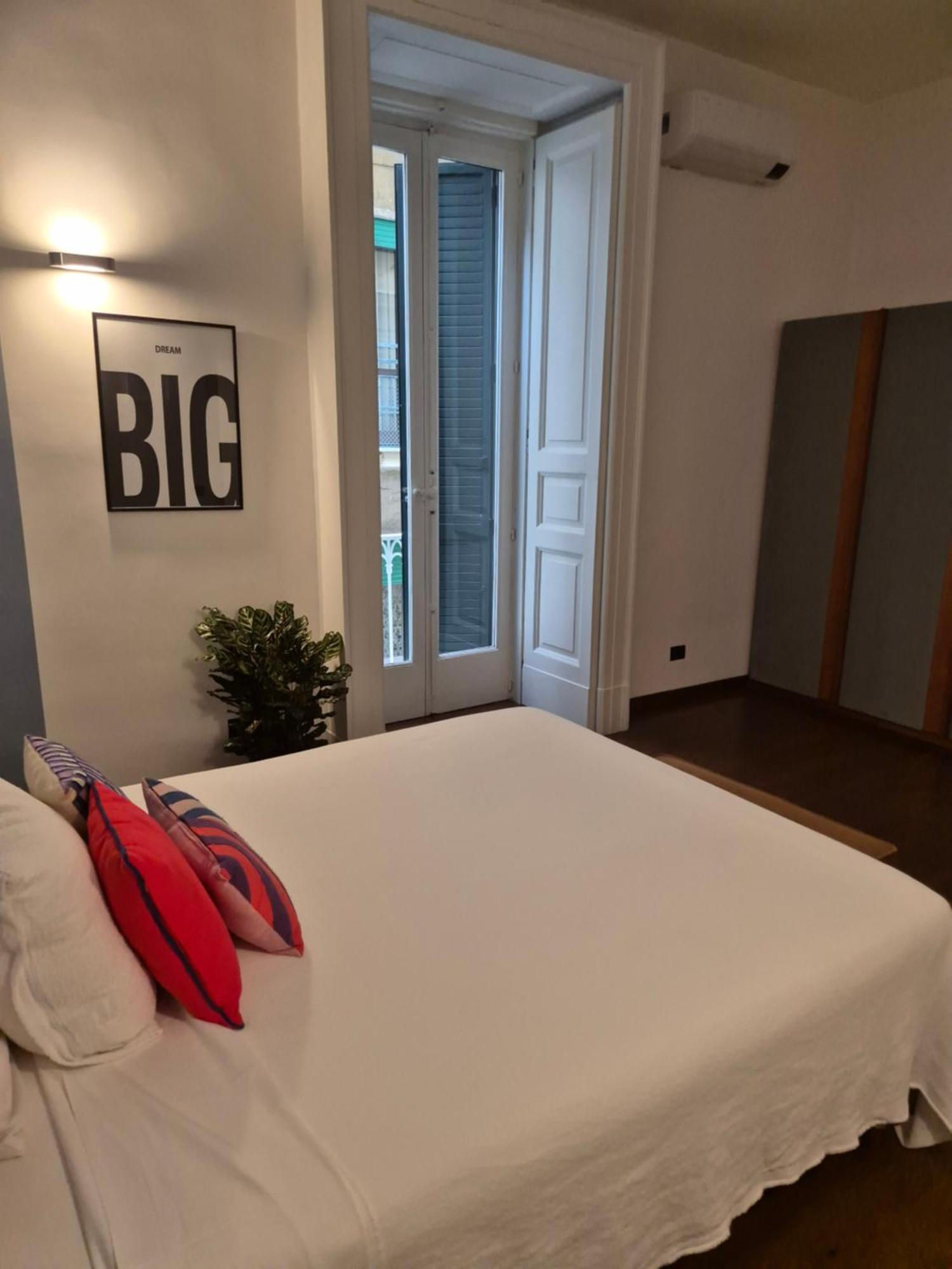 Modern Hospitality Naples Exclusive Stay Екстериор снимка