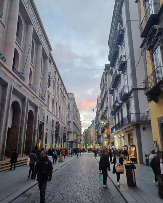 Modern Hospitality Naples Exclusive Stay Екстериор снимка